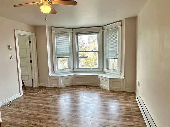 3rd image of 325 Hummel Ave Rear 2