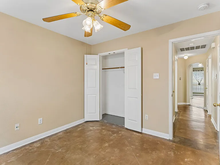 7206 W Magic Mountain Ln — Photo 25