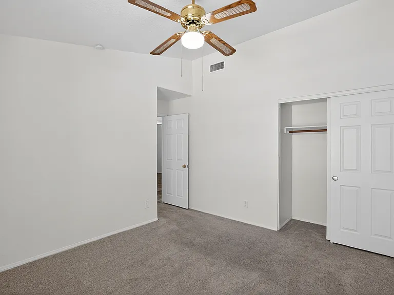 2524 E Indigo Brush Rd — Photo 14