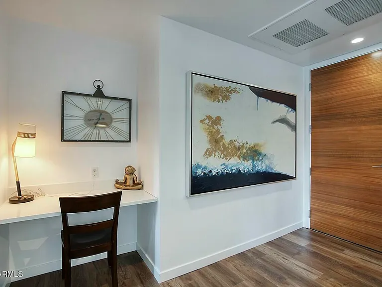 100 W Portland St #306 — Photo 3