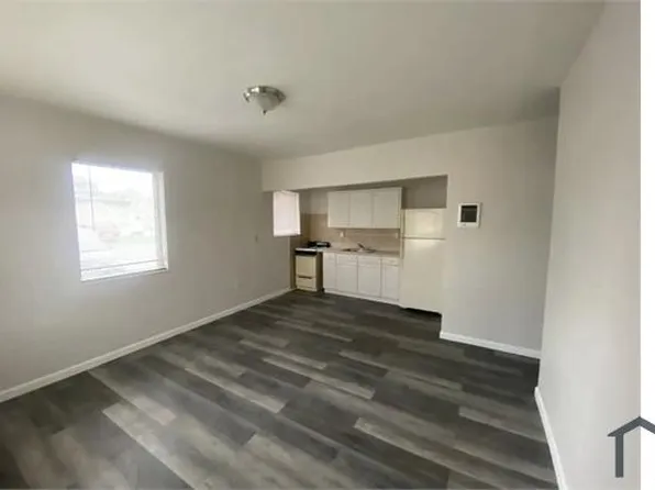 301 Sharar Ave, Opa Locka, FL