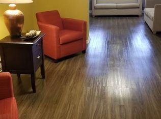 3363 S Indiana Ave, Chicago, IL 60616