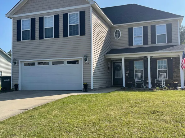 350 Collinwood Dr, Raeford, NC 28376