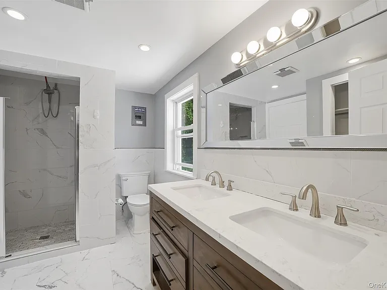 2647 E Main St #1 — Photo 20