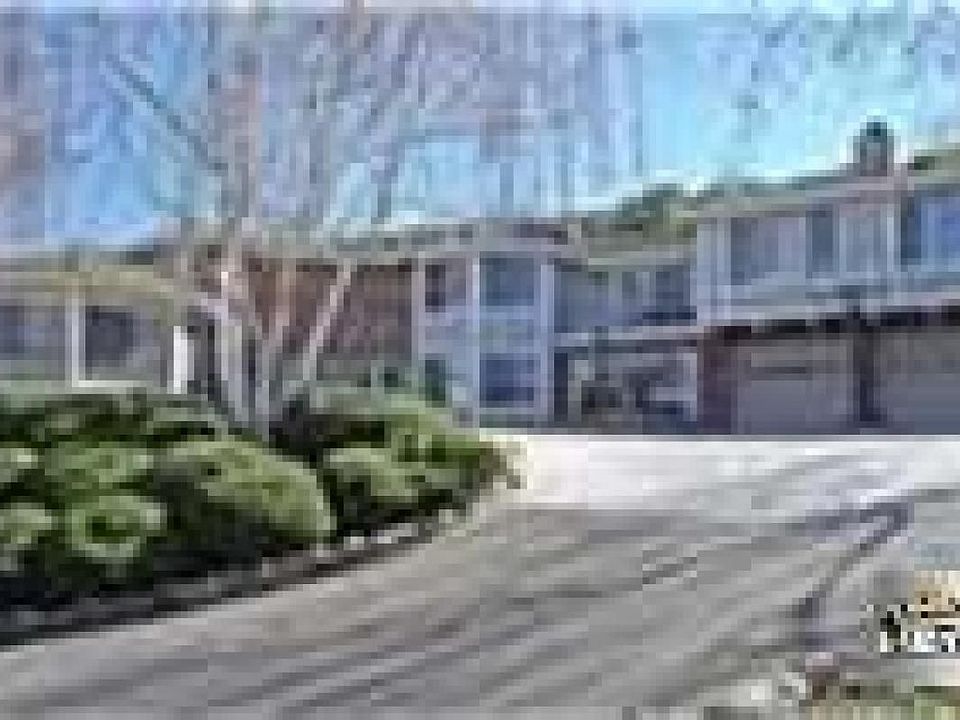 1st image of 31704 Saddletree Dr