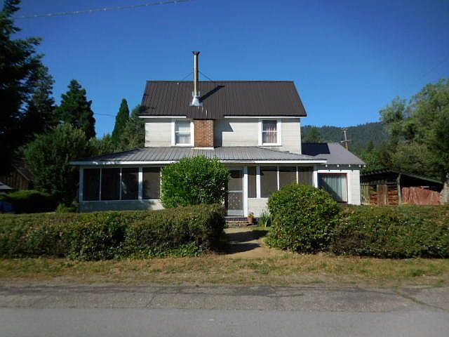 1st image of 202 Mill St