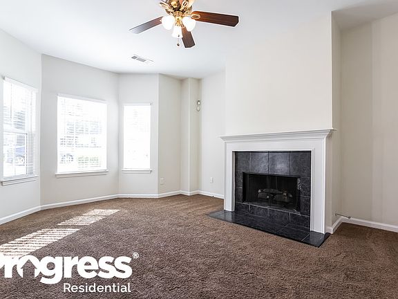 2nd image of 880 Cedar Brook Trl