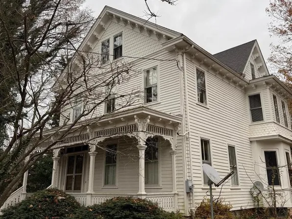 670 Ye Greate St, Greenwich, NJ 08323