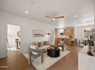 2567 W Pikes Peak Dr, Flagstaff, AZ 86001