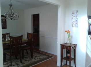 110 Prairie Rose Ln, Savoy, IL 61874