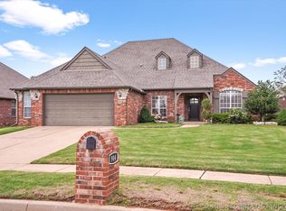 904 W Indianapolis St, Broken Arrow, OK 74012