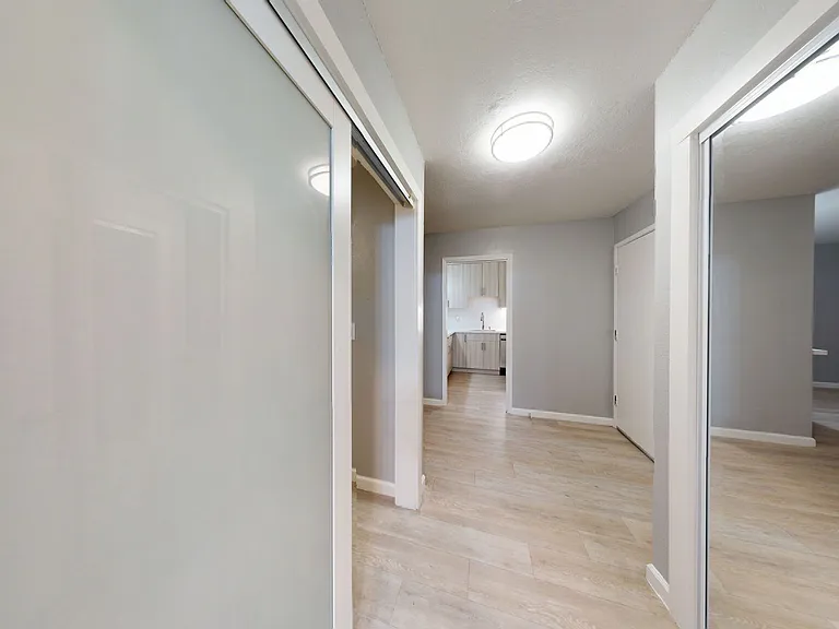 351 Lester Ave — Photo 27