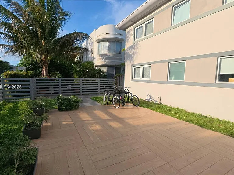 1035 Euclid Ave #25 — Photo 37