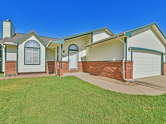 2nd image of 6307 E Brookview Ct