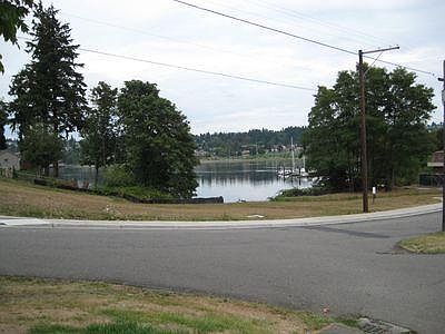 view of waterfront park from unit