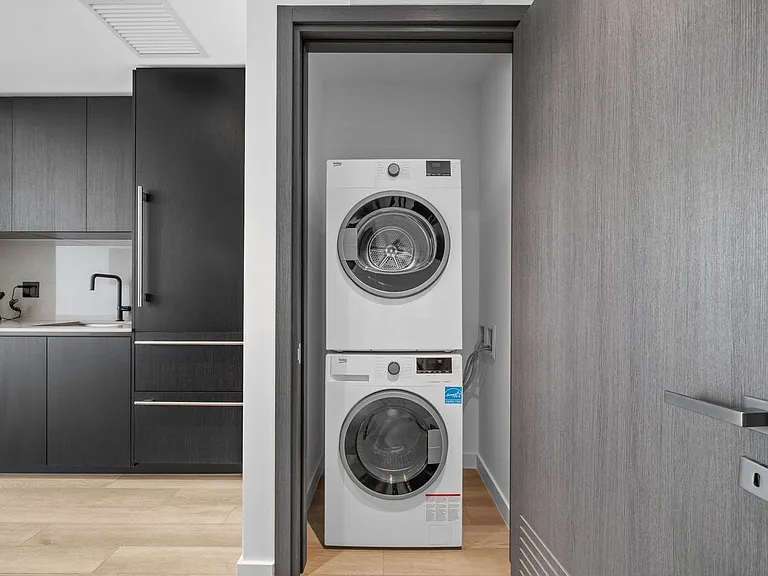 Washer/Dryer