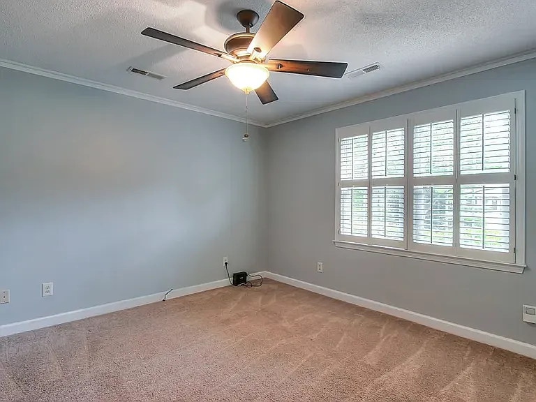 2704 Powhatan Dr — Photo 36