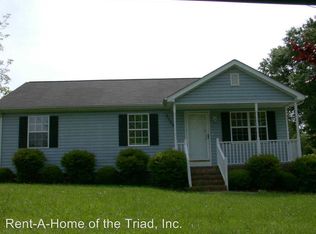 3129 Fieldale Rd, Greensboro, NC 27406