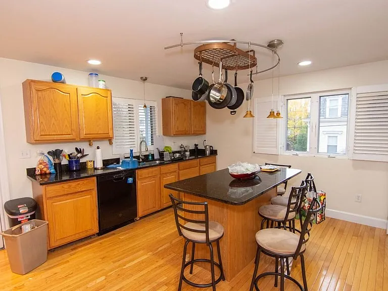 77-79 Putnam Ave #1 — Photo 2