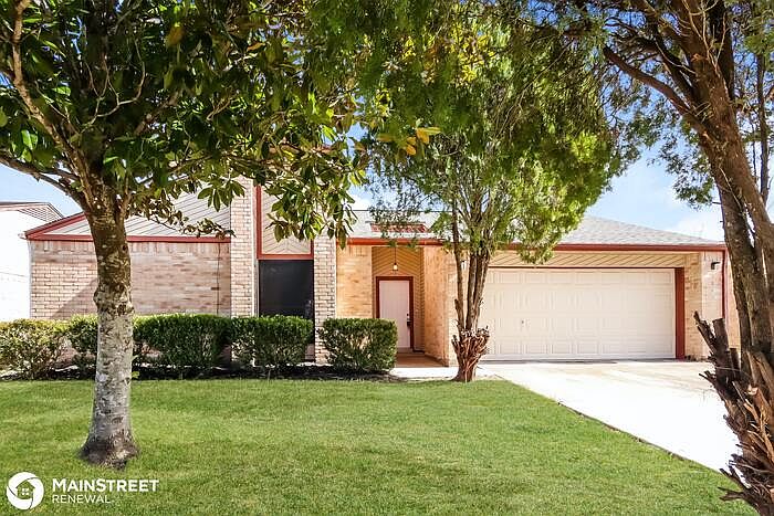 1st image of 15907 Pryor Dr