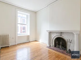 Rented by Bond New York
