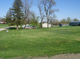 915 Center St, Brooklyn, IA 52211