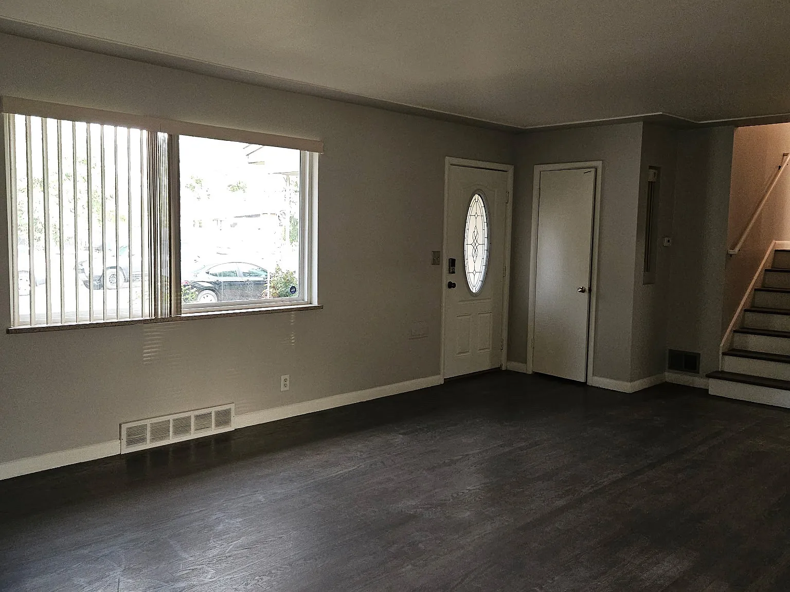 3 bed, 1689 sqft, $2,800 — Photo 2