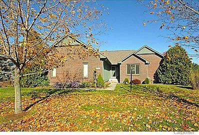 1st image of 422 Savannah Ln