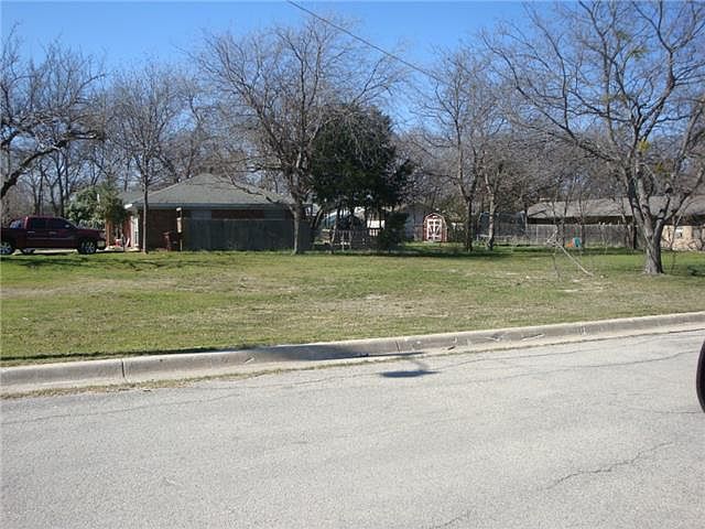 2nd image of 8314 Delmar St