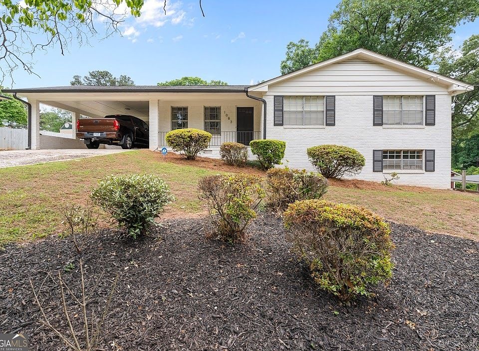 1st image of 1083 Amelia Dr SW