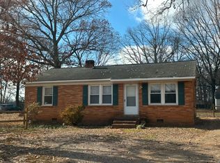 508 Eastside Dr, Statesville, NC 28625