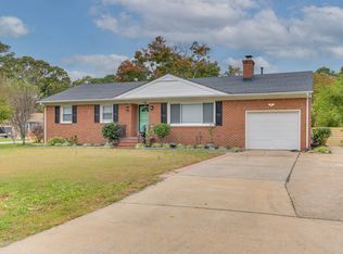 1701 Meredith Rd, Virginia Beach, VA 23455