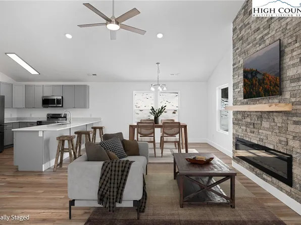 114 Woodpecker Road, Purlear, NC 28665