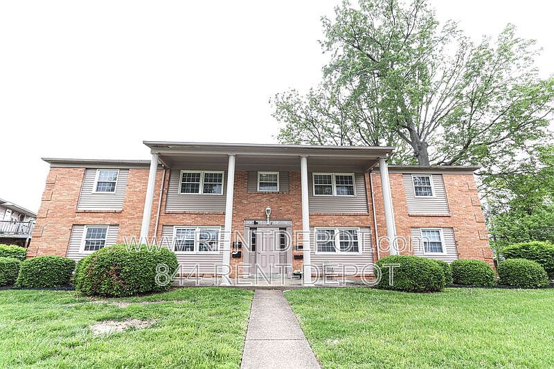 1st image of 2803 Ravenswood Dr