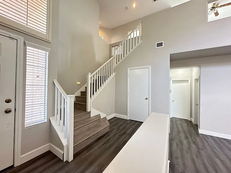 10191 Splendor Ridge Ave — Photo 12