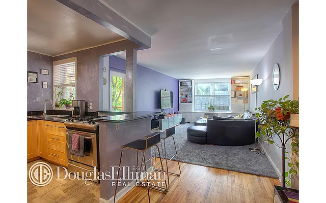 Sold by Douglas Elliman | media 20