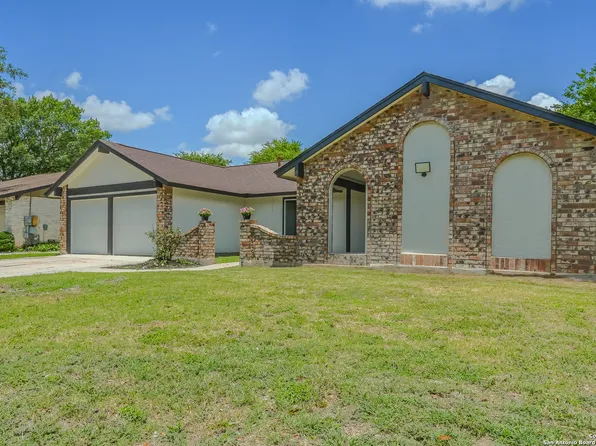 6707 Lake Cliff, San Antonio, TX 78244