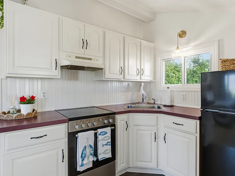 51 Uncas Rd — Photo 13