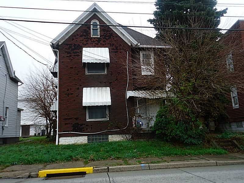 2nd image of 107 S 3rd St