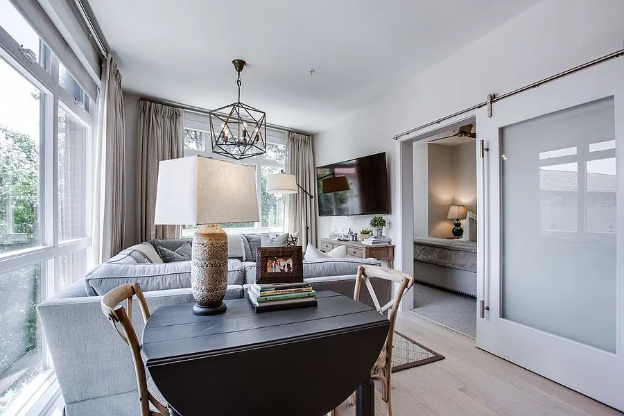 Amazing Condo Overlooking Adams Morgan! — Photo 3
