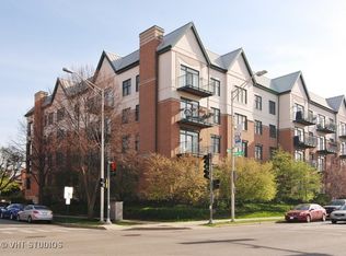 140 N Euclid Ave APT 403, Oak Park, IL 60302