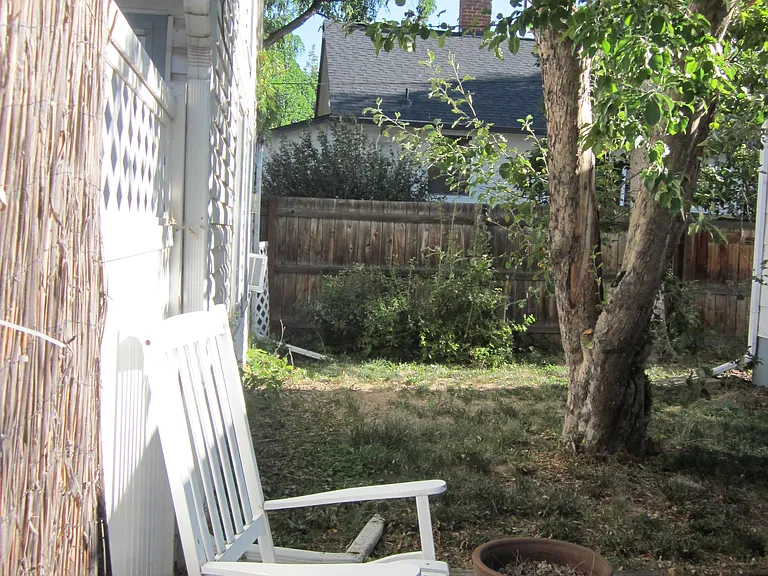 5553 S Prince St — Photo 19