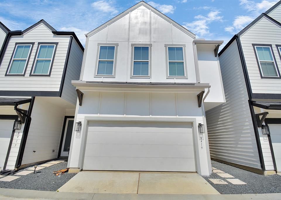 1st image of 8419 Berry Brush Ln