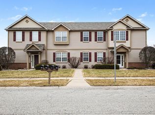 1191 Auburn Meadow Ln, Schererville, IN 46375