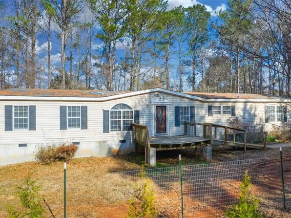 784 Tanners Bridge Cir, Bethlehem, GA 30620