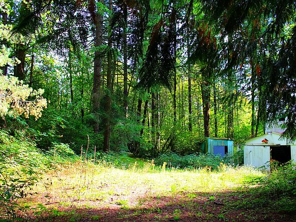 2nd image of 18845 SE Tickle Creek Ct