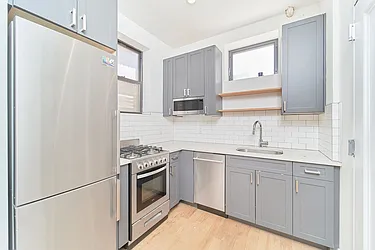 Rented by Living New York