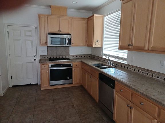 5th image of 213 Moscato Ct