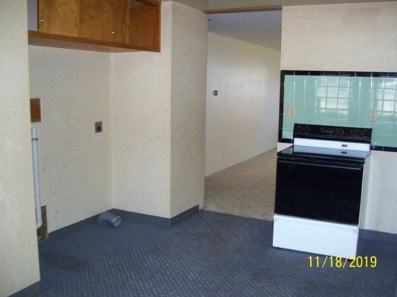 5th image of 217 S Vine St