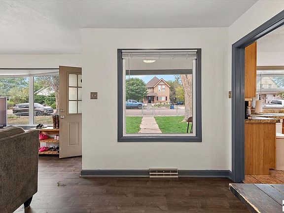 4th image of 2816 2nd Ave